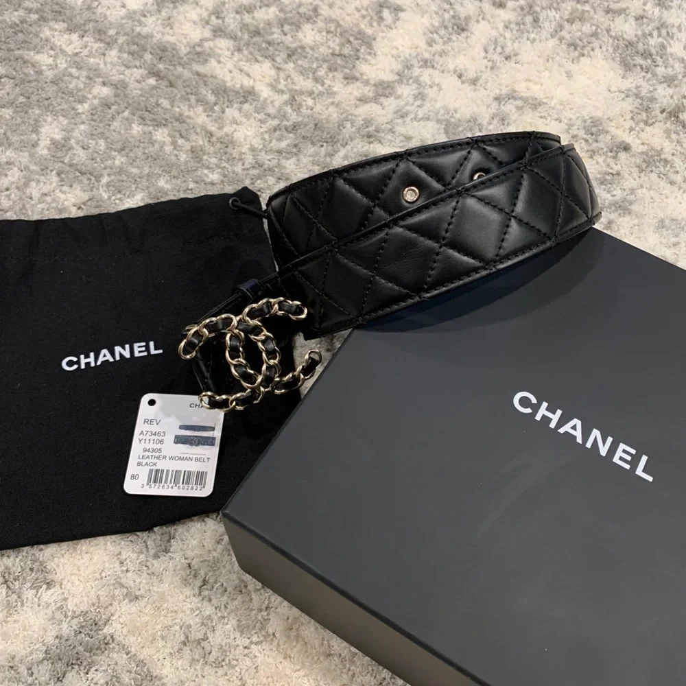 CHANEL CC Logo Classic quilted Leather belt🔥NEW 🔥size 85